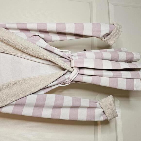 Cozy Striped Plush Robe with Hood VS - Picture 1 of 8